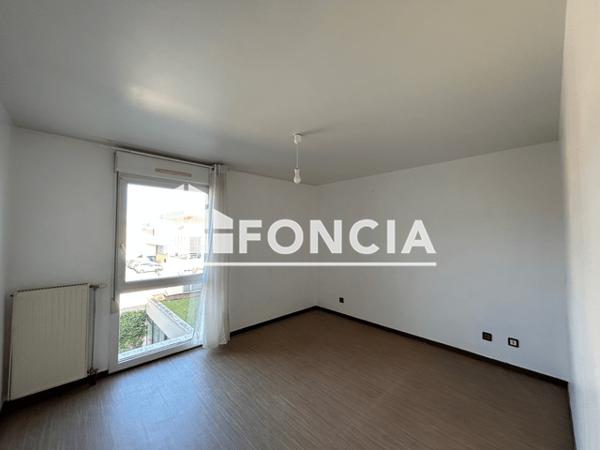 Location Appartement 3 pièces 72.9 m² - RUES THIERS SEVIGNE BD GAMBETT Charleville Mezieres 08000