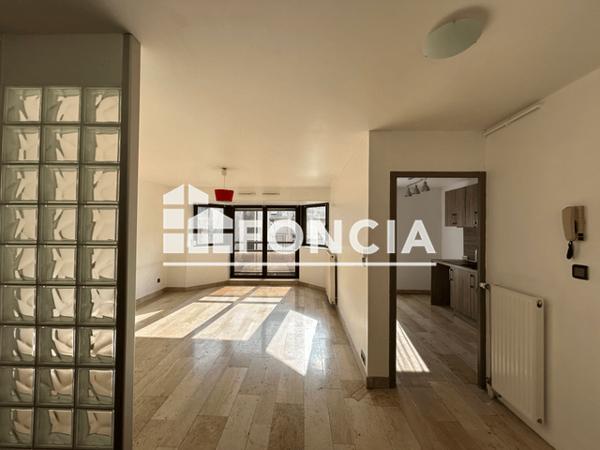Location Appartement 3 pièces 72.9 m² - RUES THIERS SEVIGNE BD GAMBETT Charleville Mezieres 08000