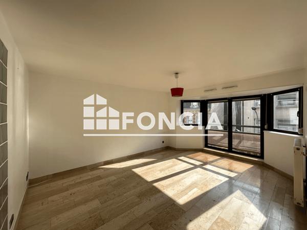 Location Appartement 3 pièces 72.9 m² - RUES THIERS SEVIGNE BD GAMBETT Charleville Mezieres 08000