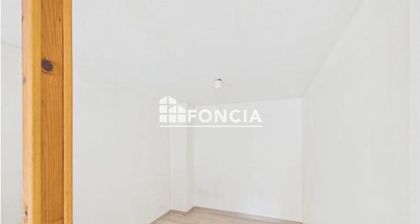 À vendre Studio 45.41 m² - Altkirch 68130