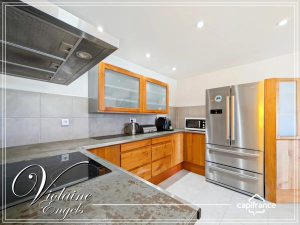 Maison de caractère rénovée avec ascenseur, jardin piscinable – Villedaigne