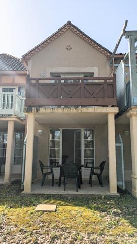 Votre Oasis de Vacances dans un Cadre Paisible à Monflanquin