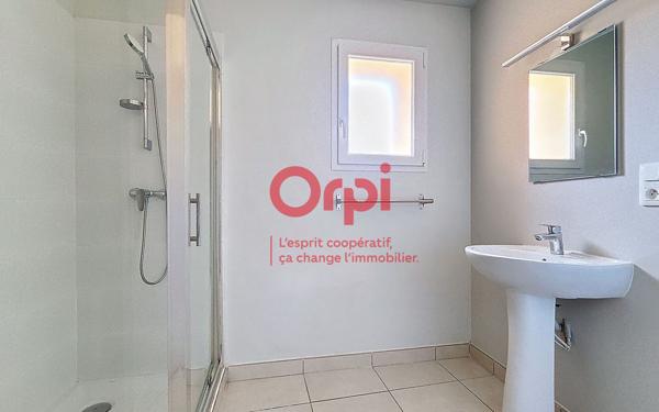 Maison à louer    4 pièces •  Prades