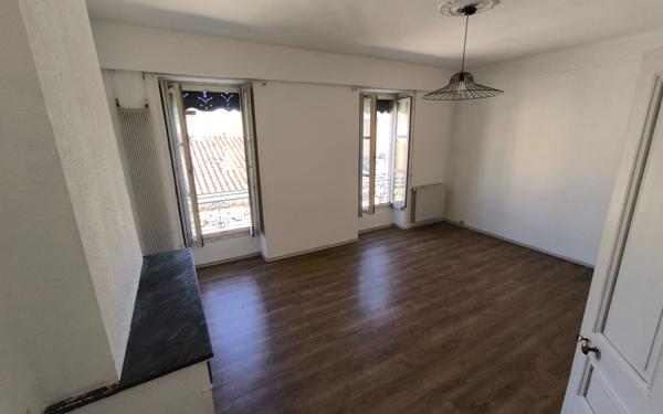Appartement à vendre    3 pièces • 73 m2 Nîmes
