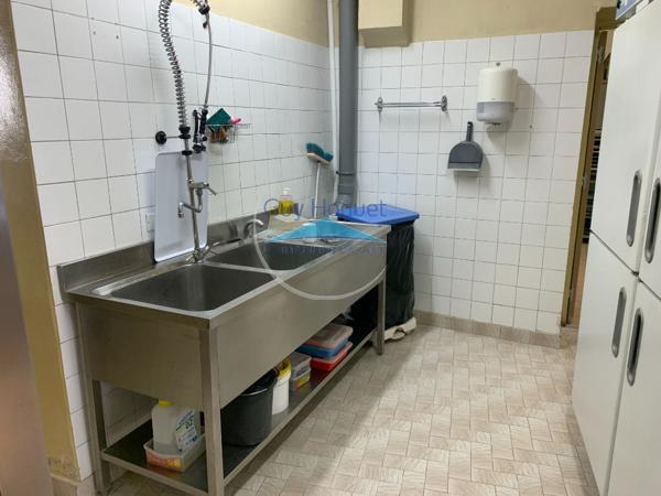 Local commercial Miribel 110 m²