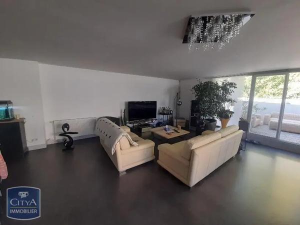 Appartement à vendre 5 pièces 148m²