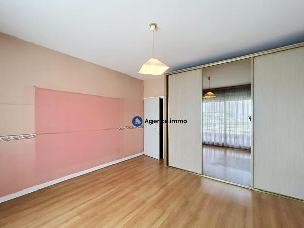 À vendre - T2, 2 pièces situé à Tours (37000)