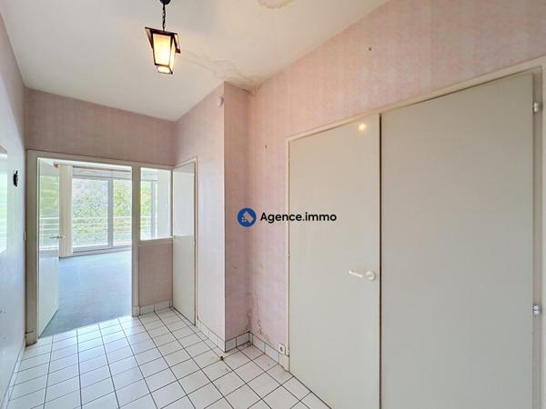 À vendre - T2, 2 pièces situé à Tours (37000)