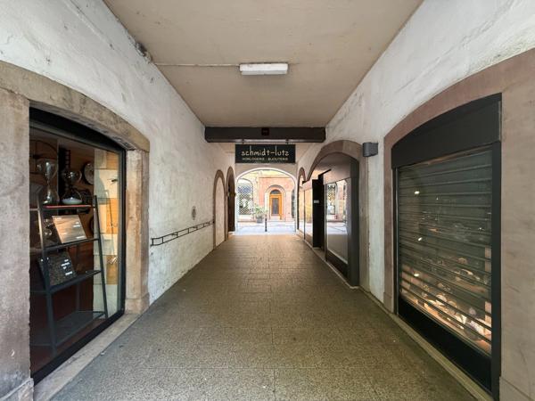 Fonds de commerce à vendre STRASBOURG (67)/ CARRÉ D'OR