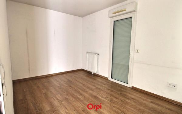 Appartement à vendre    3 pièces • 61 m2 Marseille 10