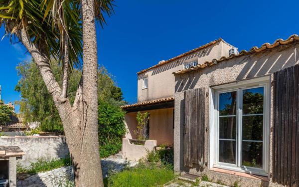 Maison à vendre    4 pièces • 83,27 m2 Sanary-sur-Mer