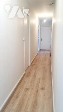 IMMEUBLE MIXTE (local commercial et 2 appartements)