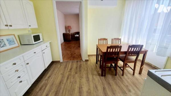 IMMEUBLE MIXTE (local commercial et 2 appartements)