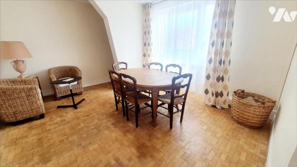 IMMEUBLE MIXTE (local commercial et 2 appartements)