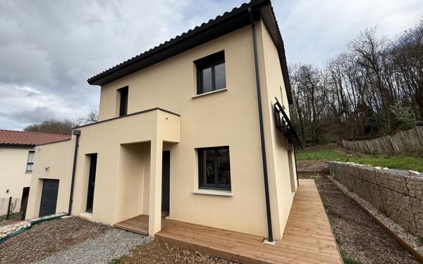 Maison à vendre    5 pièces •  Vienne