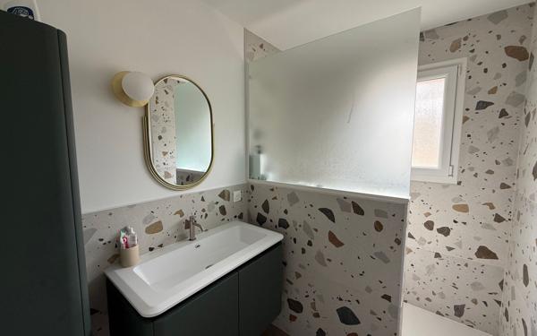 Maison à vendre    5 pièces •  Vienne