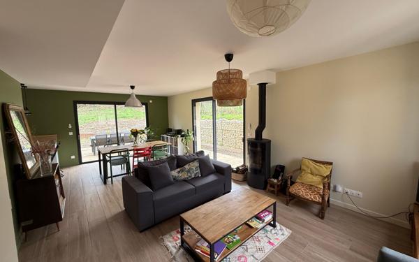 Maison à vendre    5 pièces •  Vienne