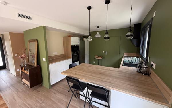 Maison à vendre    5 pièces •  Vienne