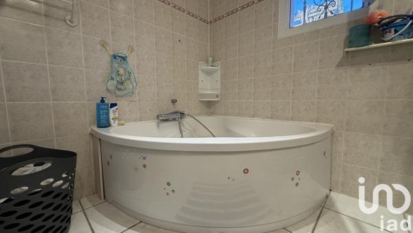 Maison à vendre 5 pièces 198 m² Bellegarde