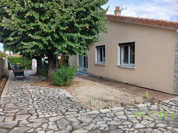 Maison de plain pied - Ruelle Sur Touvre