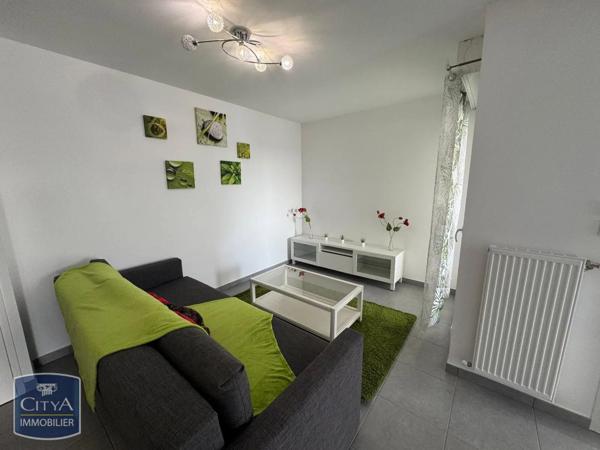 Appartement à louer 2 pièces 43.76m²