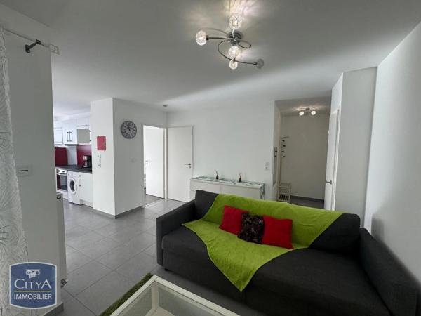Appartement à louer 2 pièces 43.76m²