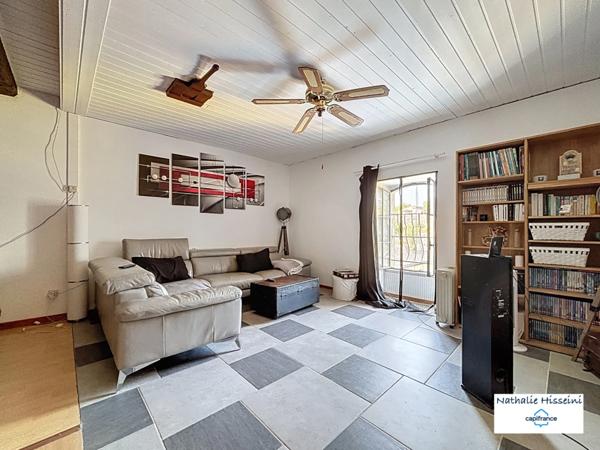 Grande bâtisse de caractère à RUOMS (07)