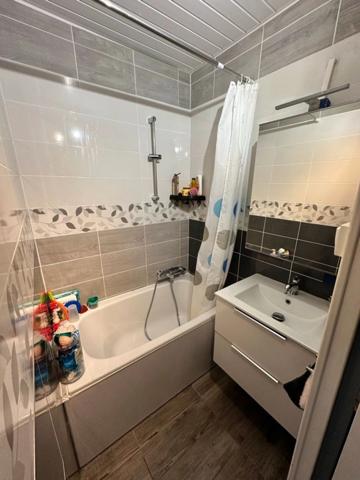 Maison à vendre 4 pièces PORT LA NOUVELLE (11)