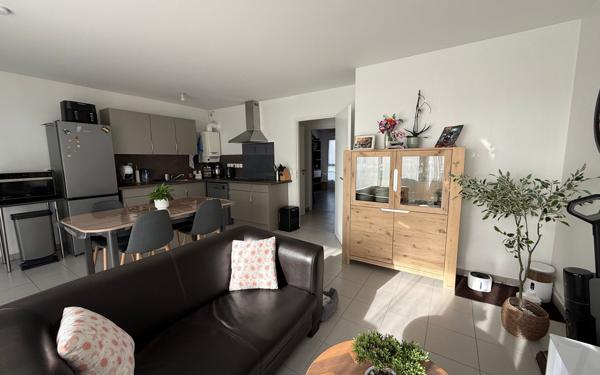 Appartement à vendre    3 pièces • 63,40 m2 Reims
