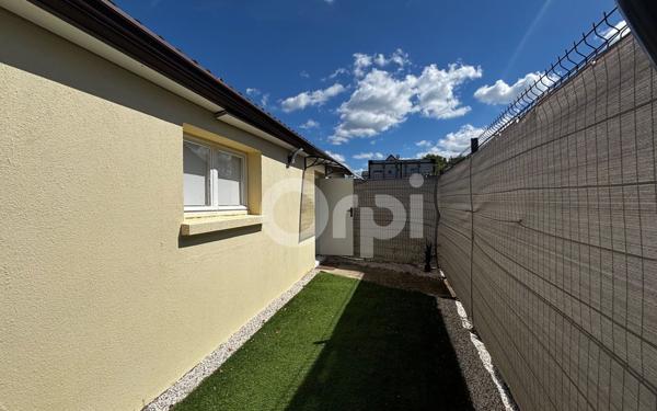 Maison à vendre    2 pièces •  Pringy