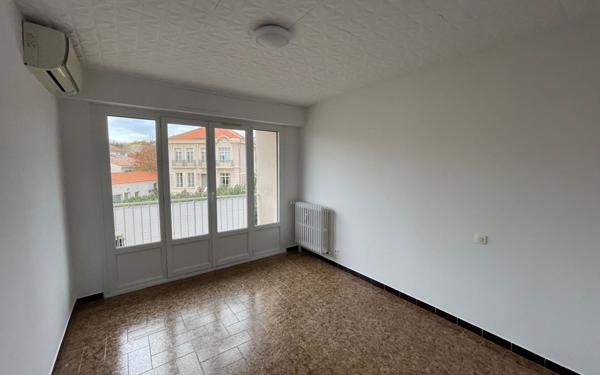 Appartement à vendre    4 pièces • 81 m2 Bandol