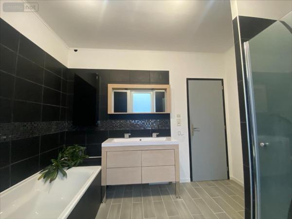 Maison à vendre à Pont-de-Buis-lès-Quimerch dans le Finistère (29590), ref : 29060-1088975