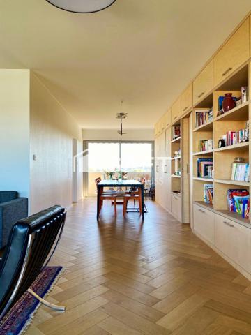 Lumineux 145m² au 7e étage, vue Vosges et Forêt Noire