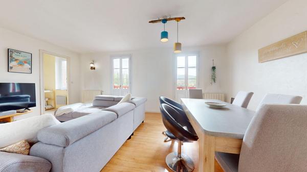 Maison 8 pièces 176 m2