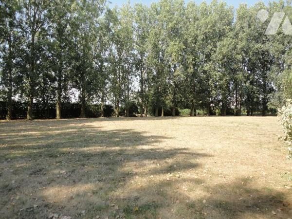 A VENDRE sur NIEPPE dans le NORD (59)- Magnifique FERME rénovée sur et avec  1 hectare de terra...