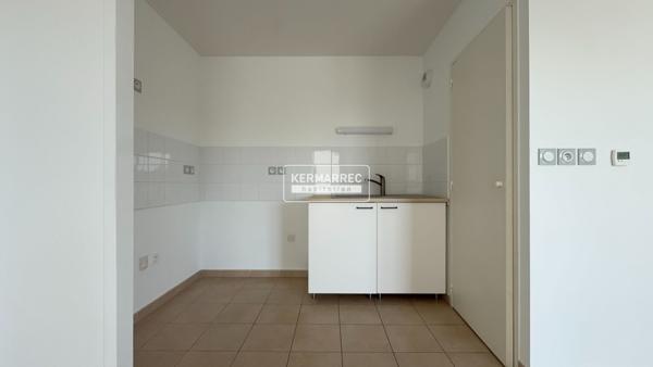 Appartement 3 pièces – 59 m² environ à Saint-Nazaire (ref : 59910SN)