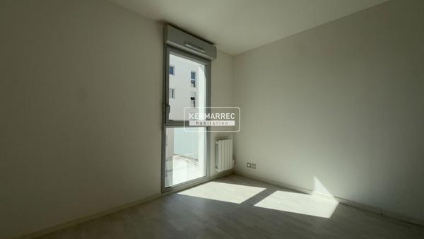 Appartement 3 pièces – 59 m² environ à Saint-Nazaire (ref : 59910SN)