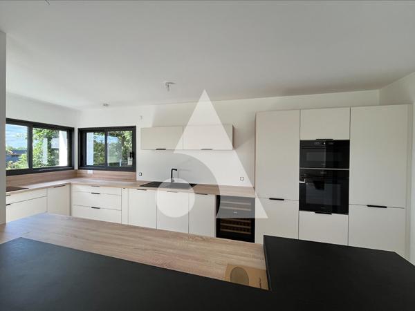 Maison 6 pièces 156.45 m2