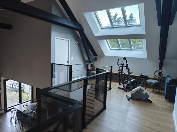 Vif (38450) Bâtisse de charme rénovée 231 m2 sur 4200 m² de terrain