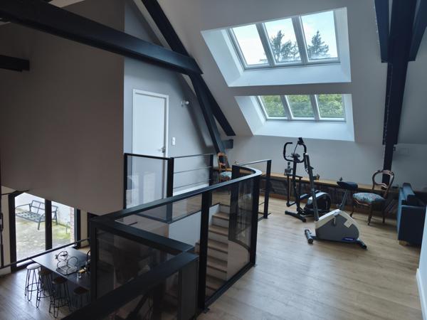 Vif (38450) Bâtisse de charme rénovée 231 m2 sur 4200 m² de terrain