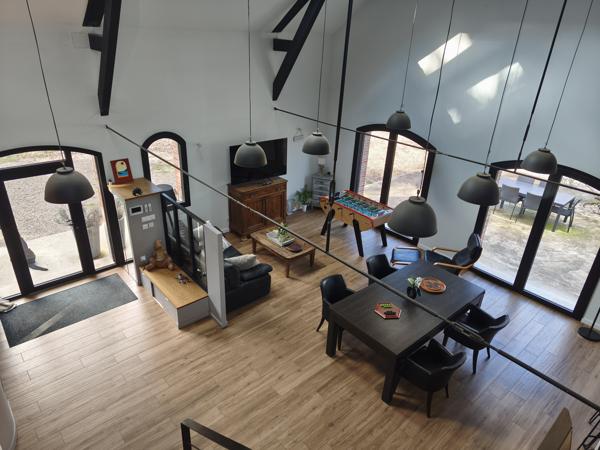 Vif (38450) Bâtisse de charme rénovée 231 m2 sur 4200 m² de terrain