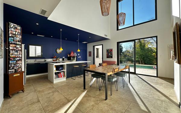 Maison à vendre    6 pièces •  Aubais