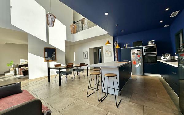 Maison à vendre    6 pièces •  Aubais