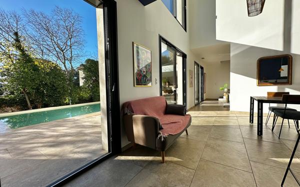 Maison à vendre    6 pièces •  Aubais