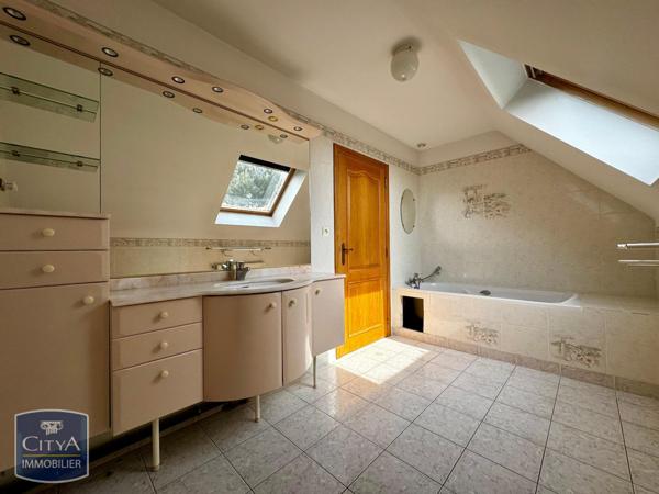 Vente maison Ferrière-la-Grande (59680) 7 pièces 180m²