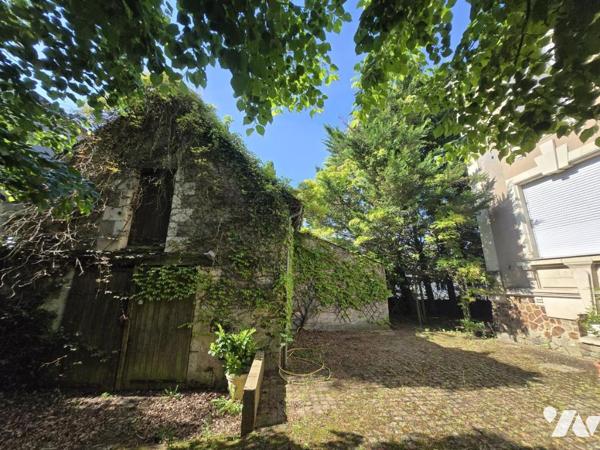 MAISON 10 PIECES MONTJEAN SUR LOIRE