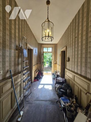 MAISON 10 PIECES MONTJEAN SUR LOIRE