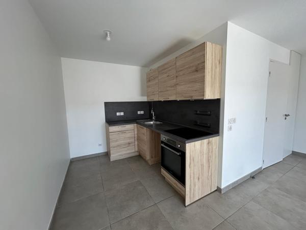 T3 dans residence recente