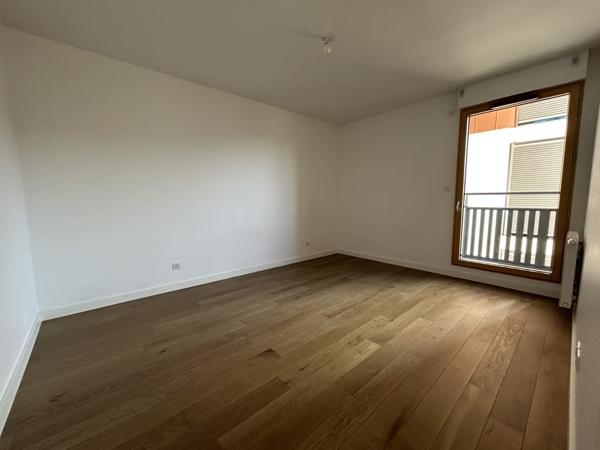 T3 dans residence recente