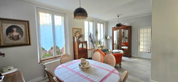 Maison Troyes 5 pièce(s) 117.07 m2